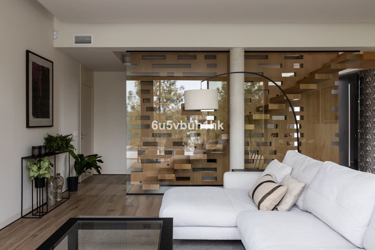 Chalet de 4 habitaciones en Puerto de la Torre en venta con piscina - 2.500.000 € (Ref: 9520523)