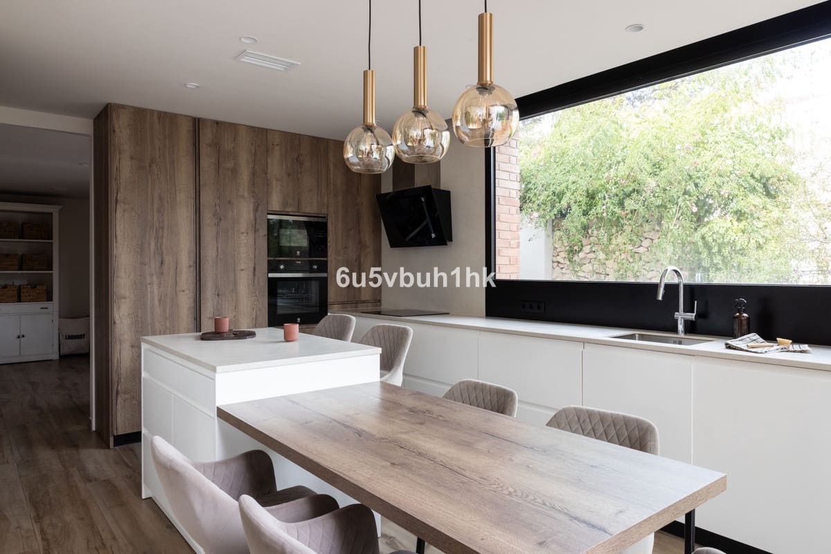 Chalet de 4 habitaciones en Puerto de la Torre en venta con piscina - 2.500.000 € (Ref: 9520523)