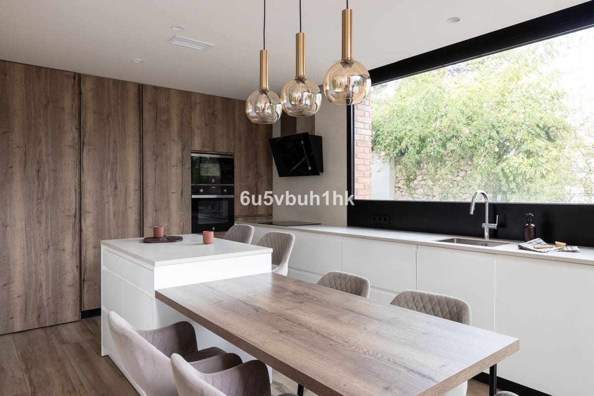 Chalet de 4 habitaciones en Puerto de la Torre en venta con piscina - 2.500.000 € (Ref: 9520523)