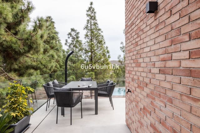 Chalet de 4 habitaciones en El Atabal, Málaga ciudad en venta con piscina - 2.500.000 € (Ref: 9520523)