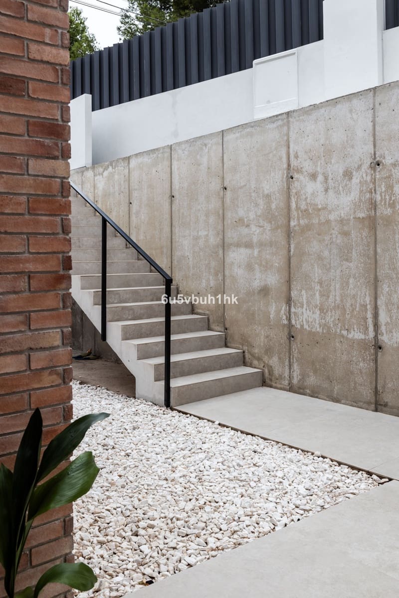 Chalet de 4 habitaciones en Puerto de la Torre en venta con piscina - 2.500.000 € (Ref: 9520523)