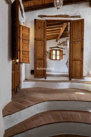 31 soveværelse Byhus til salg i Viñuela med swimmingpool - € 2.950.000 (Ref: 9520524)