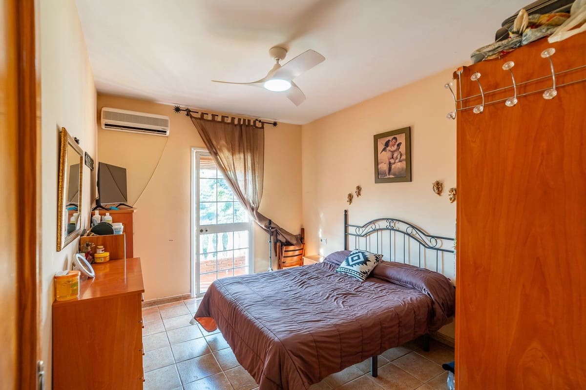 7 camera da letto Villa in vendita in Las Lagunas de Mijas con piscina - 440.000 € (Rif: 9520529)