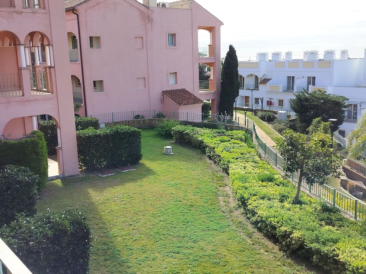 2 sypialnia Apartament na sprzedaż w Manilva - 205 000 € (Ref: 9520531)