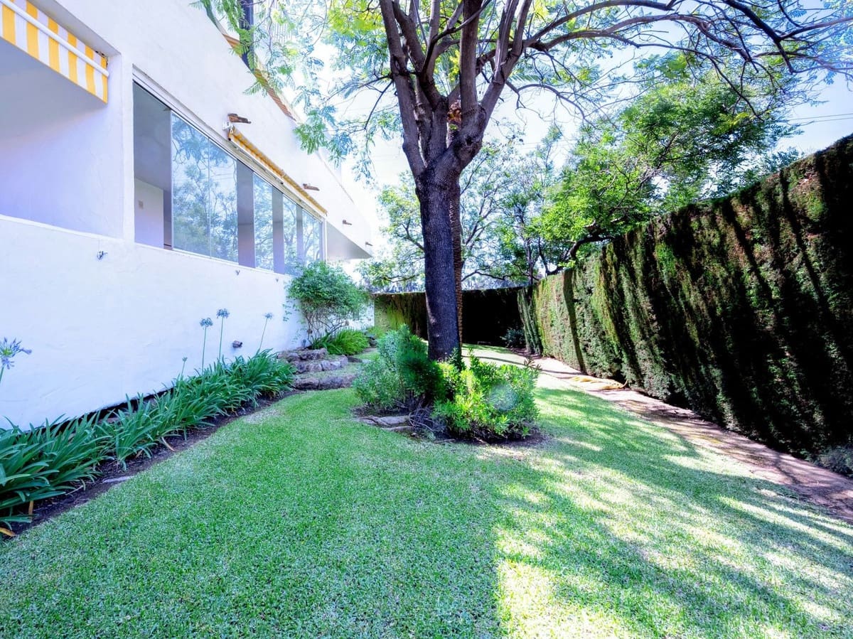 Apartamento de 2 habitaciones en Marbella en venta - 385.000 € (Ref: 9525879)