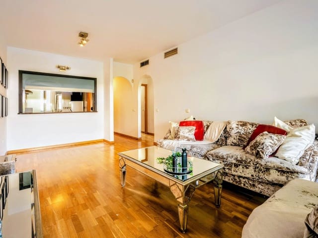 Apartamento de 2 habitaciones en Casco Antiguo, Marbella en venta - 385.000 € (Ref: 9525879)