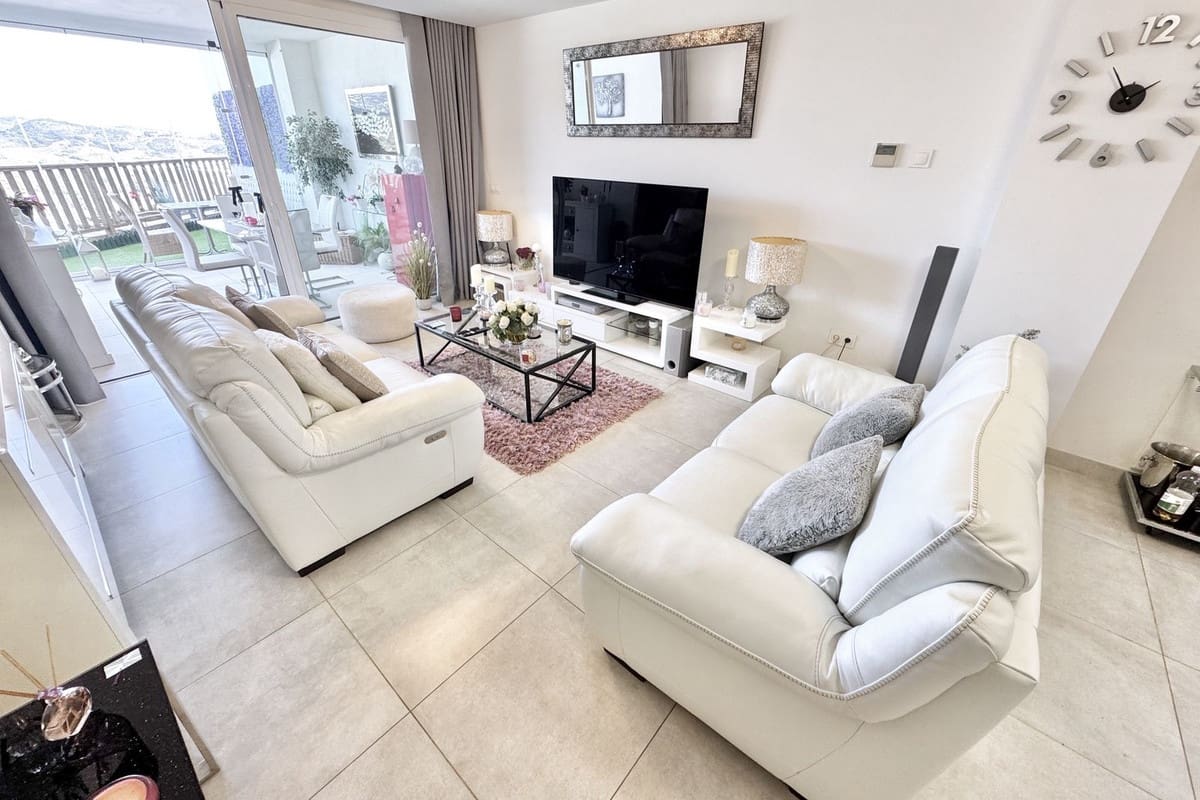 3 makuuhuone Huoneisto myytävänä paikassa La Cala de Mijas - 499 000 € (Ref: 9525883)