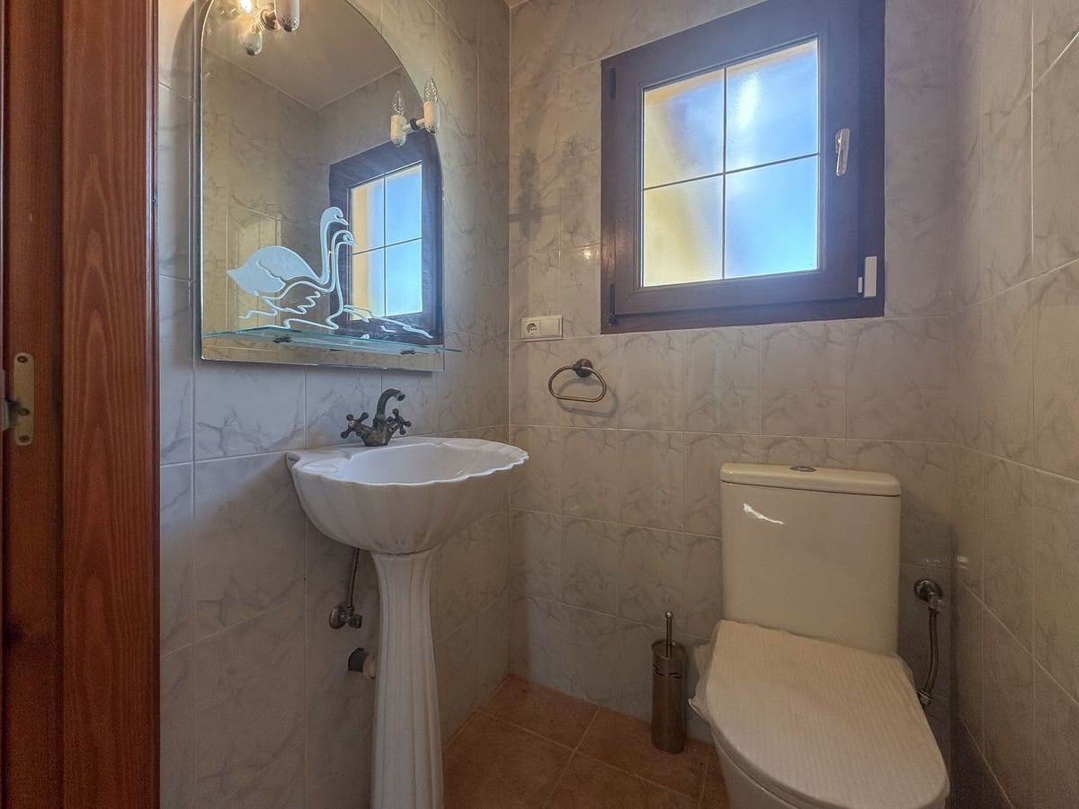 Chalet de 4 habitaciones en Mijas en venta con piscina - 575.000 € (Ref: 9525884)