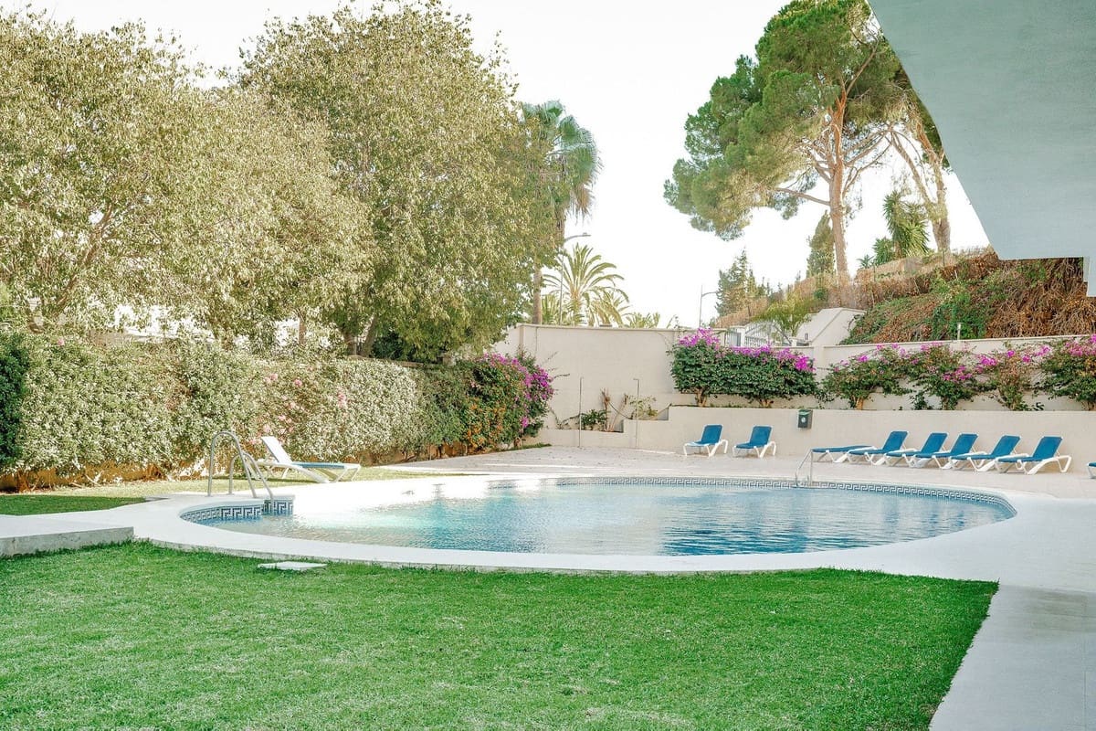 3 soverom Leilighet til salgs i Nueva Andalucia - € 680 000 (Ref: 9525887)