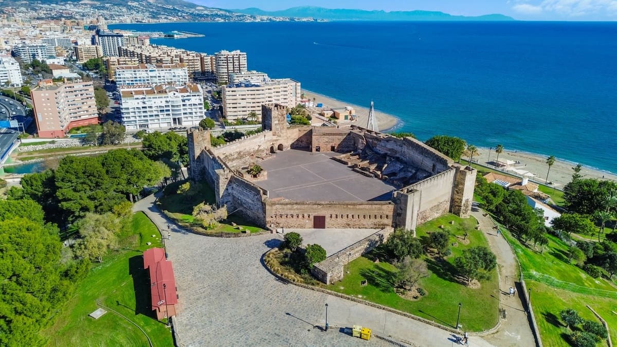 3 quarto Moradia para venda em Fuengirola - 630 000 € (Ref: 9525889)