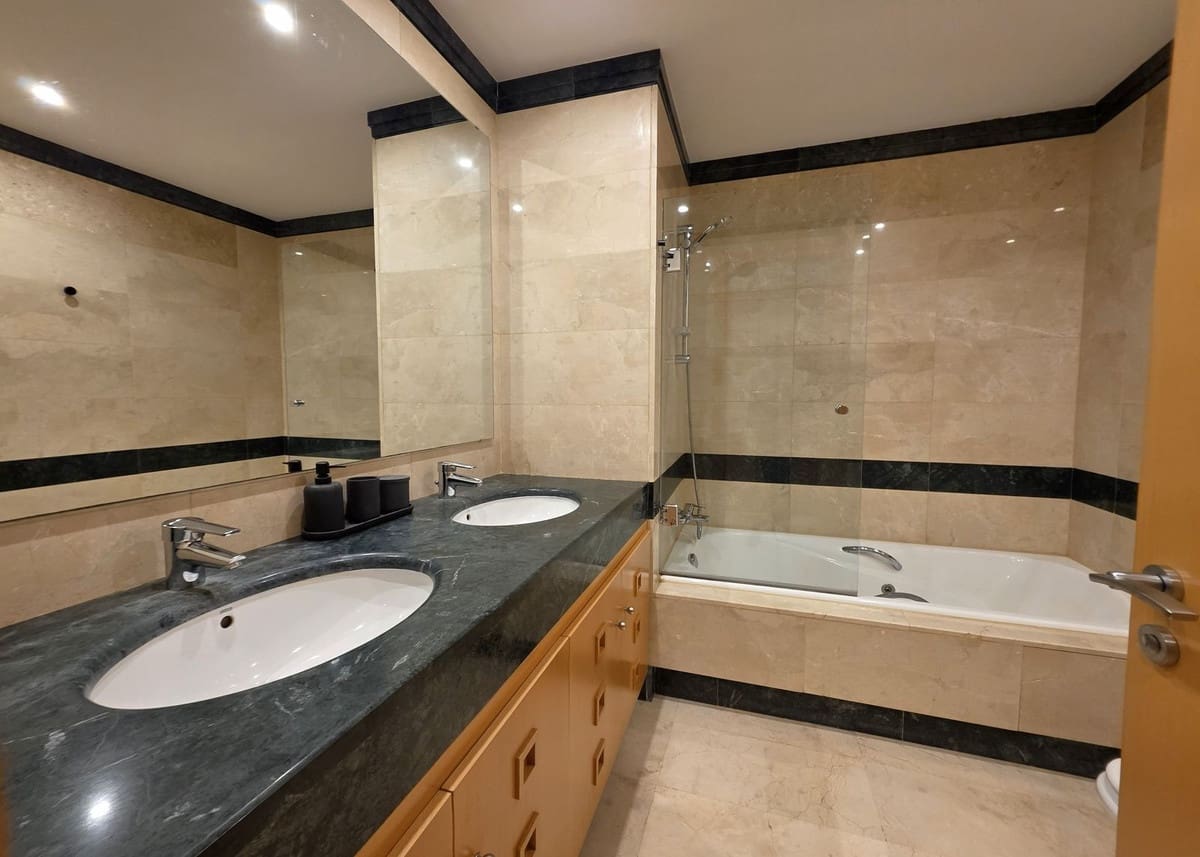 Apartamento de 2 habitaciones en La Cala Golf en venta - 399.000 € (Ref: 9529143)