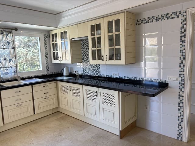 3 soveværelse Byhus til salg i Riviera del Sol, Mijas - € 549.000 (Ref: 9529144)