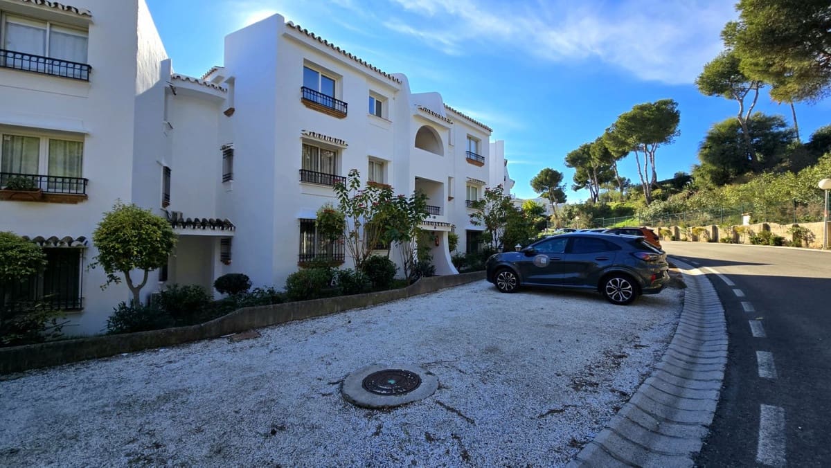 2 slaapkamer Appartement te koop in Miraflores - € 359.000 (Ref: 9529147)