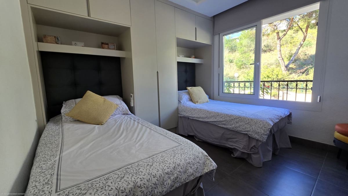 2 slaapkamer Appartement te koop in Miraflores - € 359.000 (Ref: 9529147)