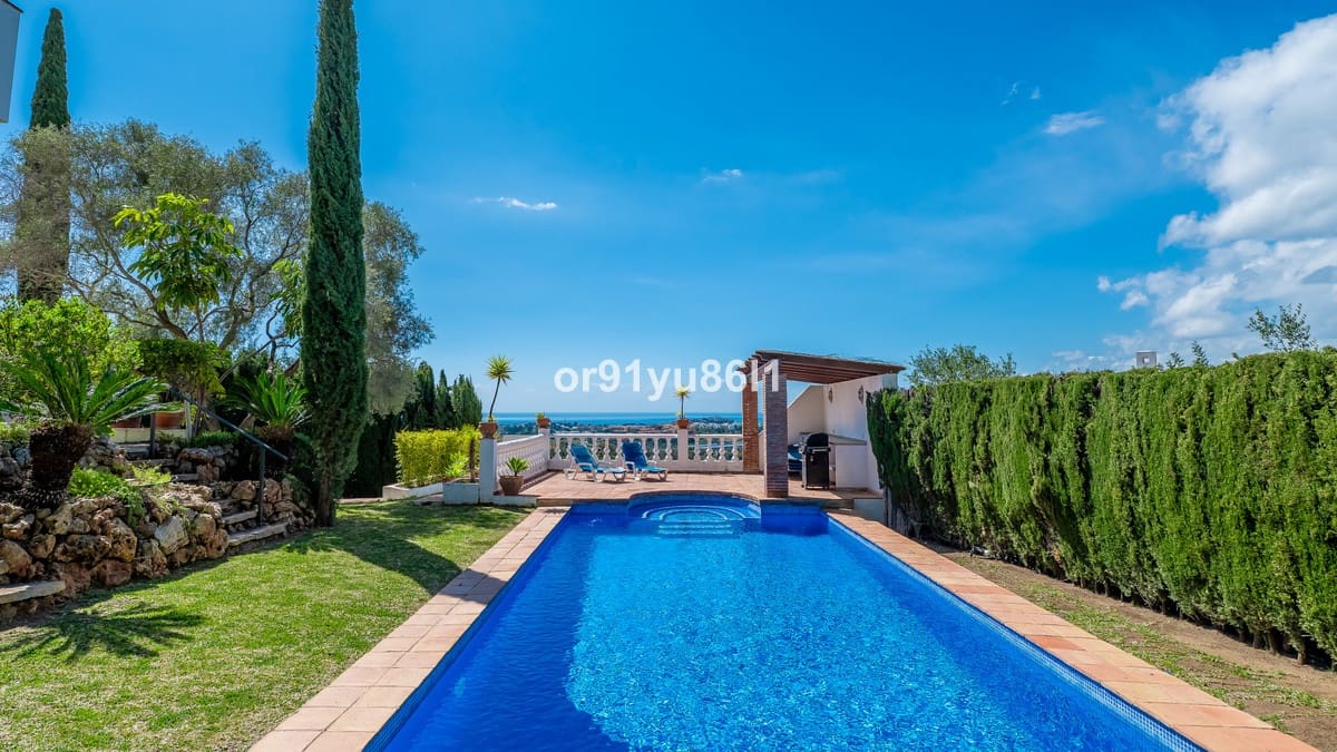 3 sovrum Villa till salu i Benahavis - 1 550 000 € (Ref: 9529148)