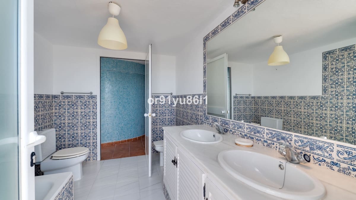 3 sovrum Villa till salu i Benahavis - 1 550 000 € (Ref: 9529148)