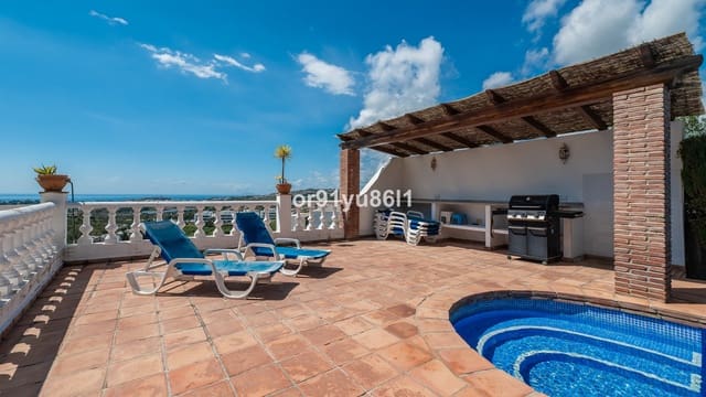 3 bedroom Villa for sale in Benahavís pueblo, Benahavís - € 1,550,000 (Ref: 9529148)