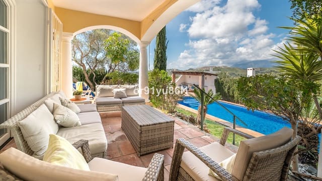 3 bedroom Villa for sale in Benahavís pueblo, Benahavís - € 1,550,000 (Ref: 9529148)