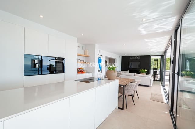 5 makuuhuone Huvila myytävänä paikassa Casco Urbano, Teulada-Moraira mukana uima-altaan - 1 995 000 € (Ref: 9529149)