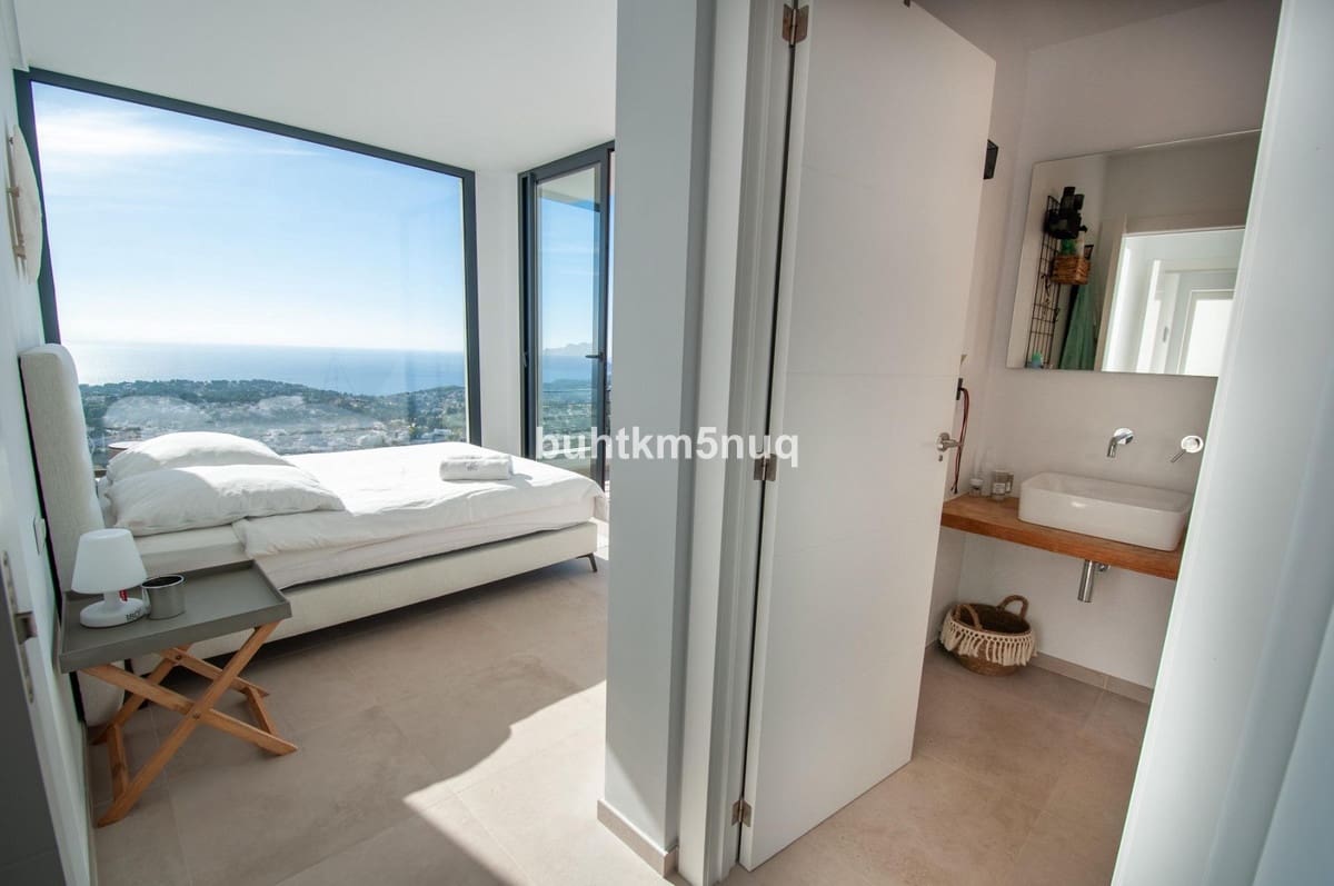 5 makuuhuone Huvila myytävänä paikassa Moraira mukana uima-altaan - 1 995 000 € (Ref: 9529149)