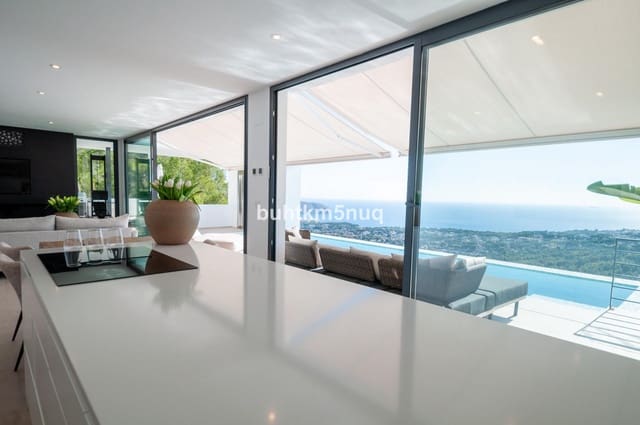 5 makuuhuone Huvila myytävänä paikassa Casco Urbano, Teulada-Moraira mukana uima-altaan - 1 995 000 € (Ref: 9529149)