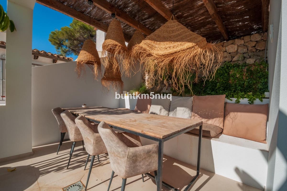 5 makuuhuone Huvila myytävänä paikassa Moraira mukana uima-altaan - 1 995 000 € (Ref: 9529149)
