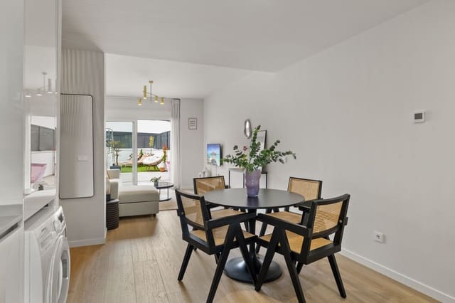 2 quarto Apartamento para venda em Parque Central, Estepona com piscina - 450 000 € (Ref: 9532942)