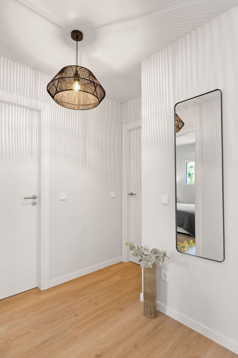 2 quarto Apartamento para venda em Estepona com piscina - 450 000 € (Ref: 9532942)