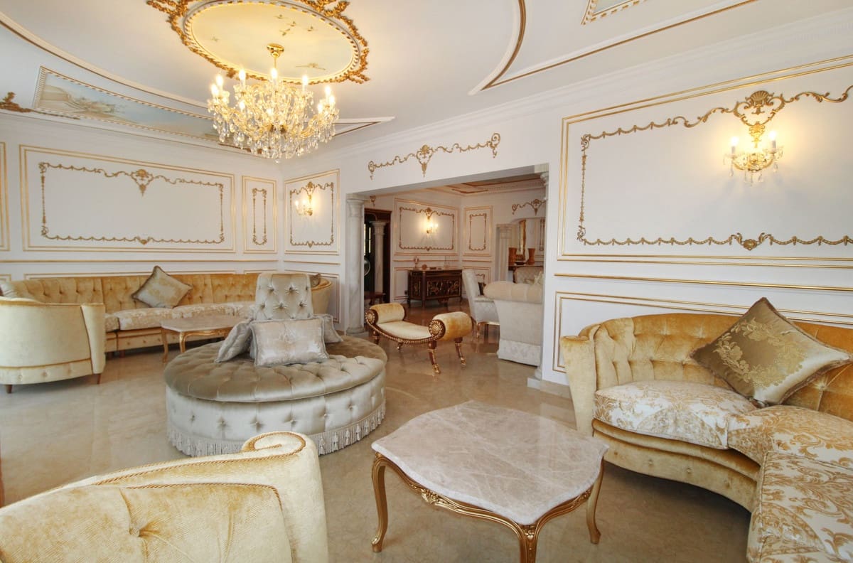 8 soverom Villa til salgs i Guadalmina med svømmebasseng - € 6 000 000 (Ref: 9532954)