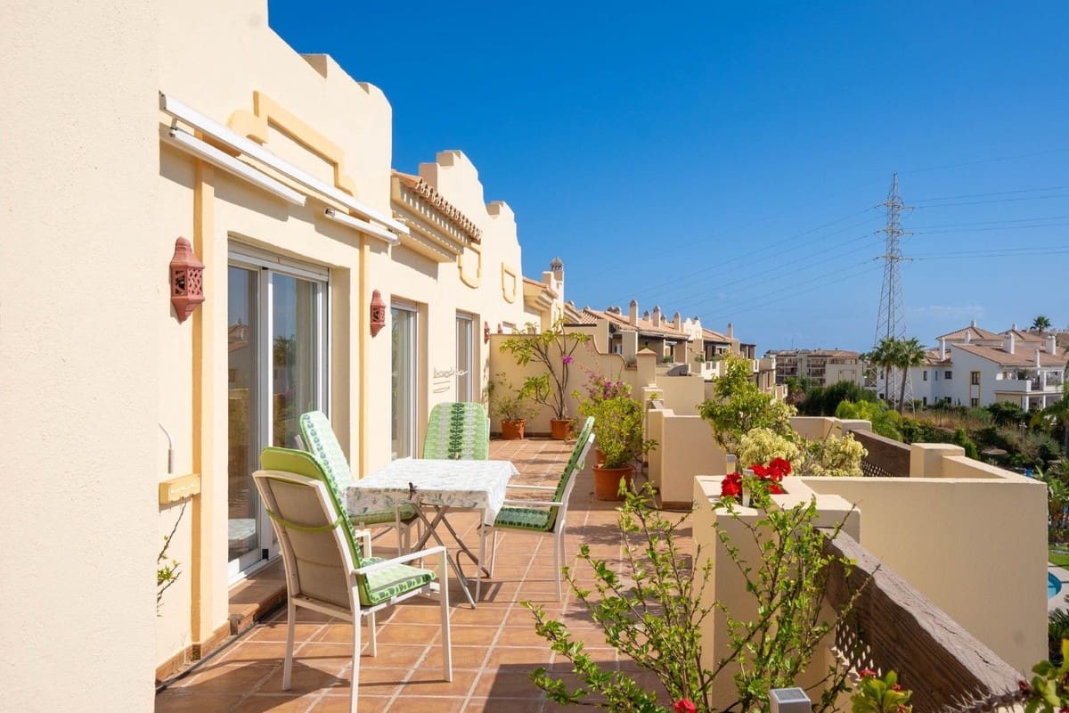 3 sovrum Takvåning till salu i Miraflores - 499 995 € (Ref: 9532959)