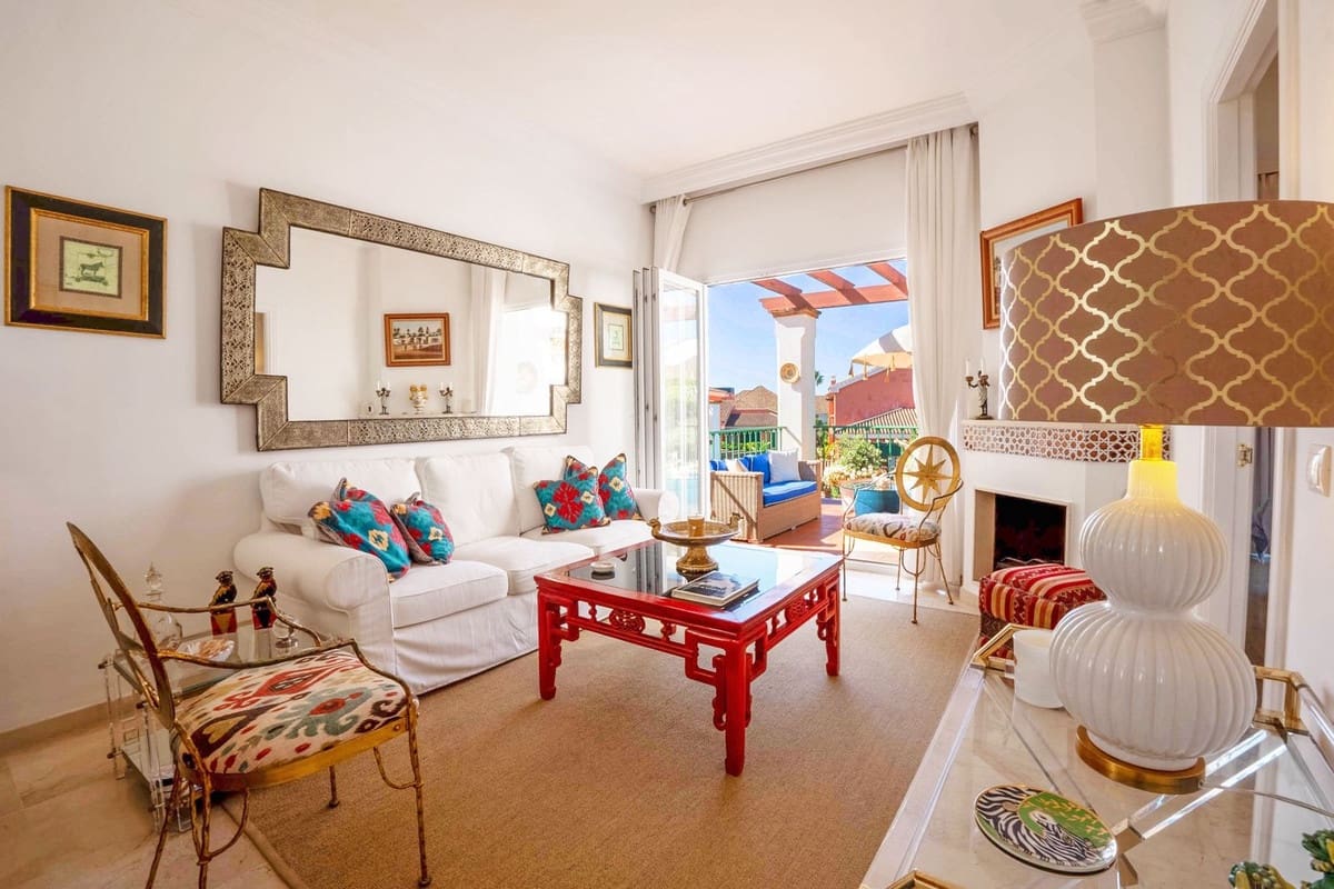 3 soveværelse Penthouse til salg i Marbesa - € 749.990 (Ref: 9532960)