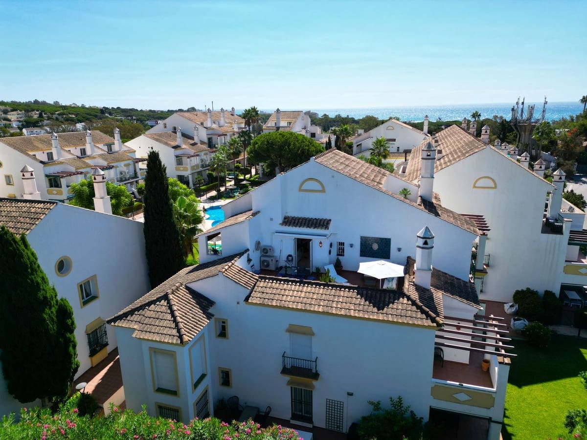 3 soveværelse Penthouse til salg i Marbesa - € 749.990 (Ref: 9532960)