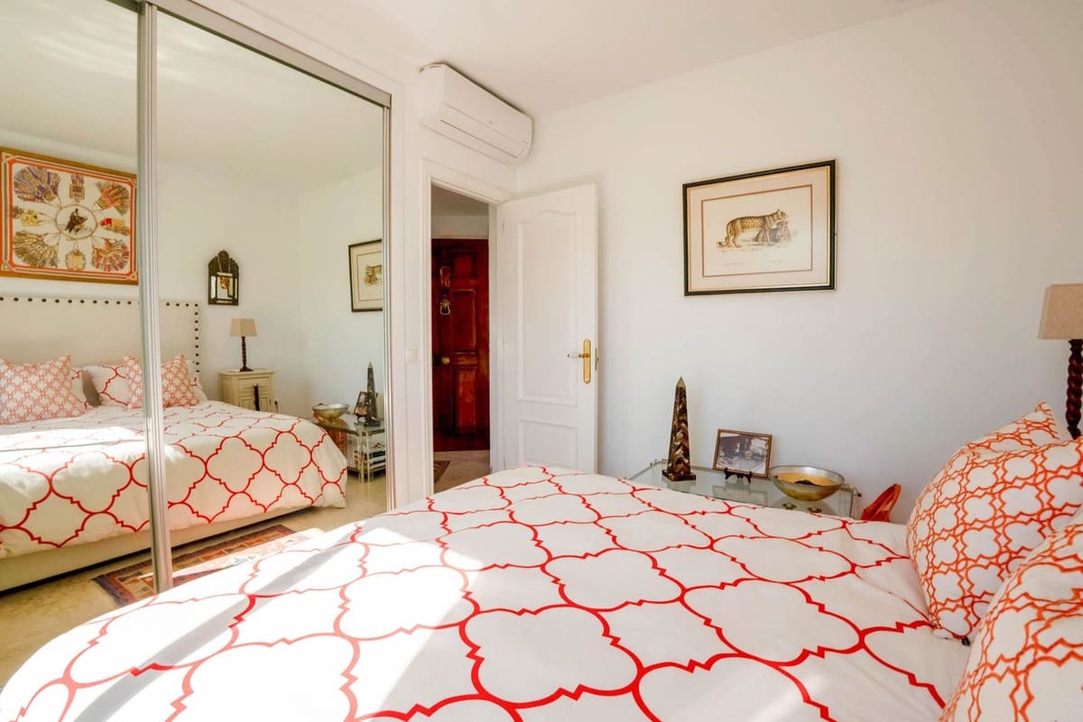 3 soveværelse Penthouse til salg i Marbesa - € 749.990 (Ref: 9532960)