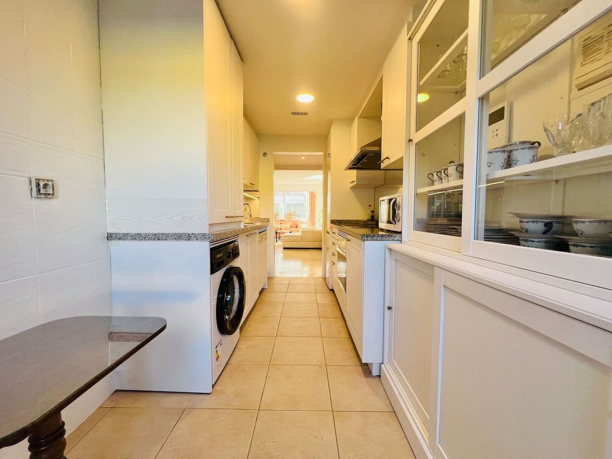 2 camera da letto Appartamento in vendita in Golden Mile - 950.000 € (Rif: 9532963)