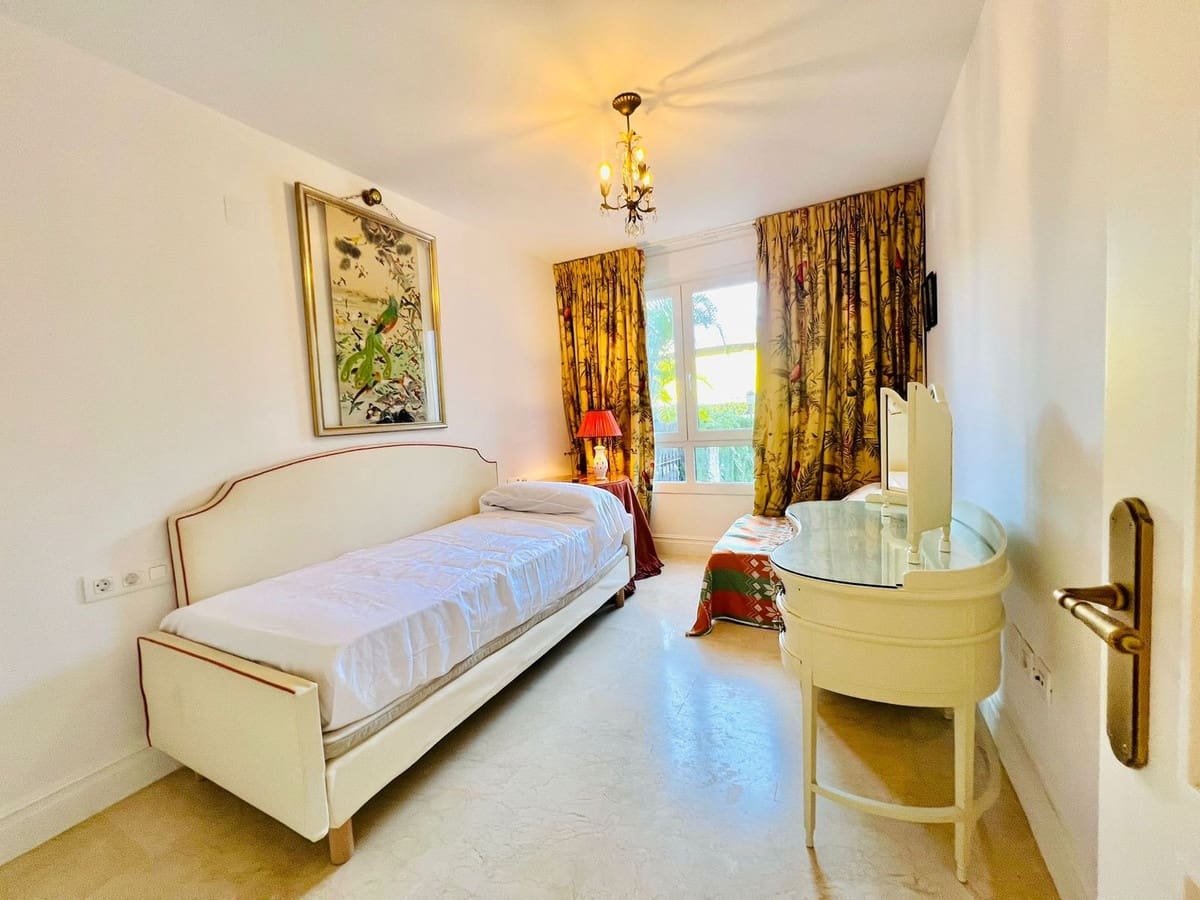 2 camera da letto Appartamento in vendita in Golden Mile - 950.000 € (Rif: 9532963)