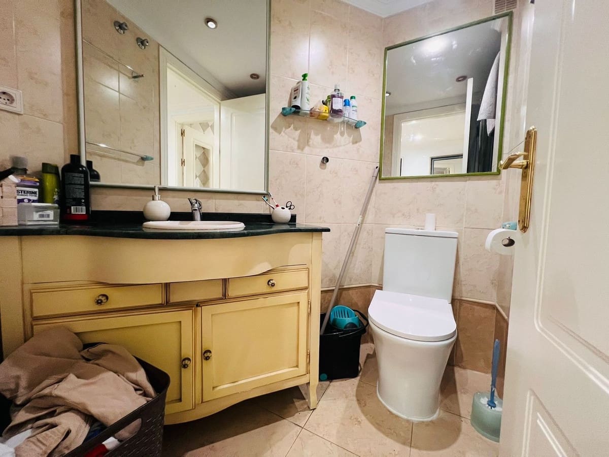 3 bedroom Apartment for sale in Marbella - € 420,000 (Ref: 9532965)