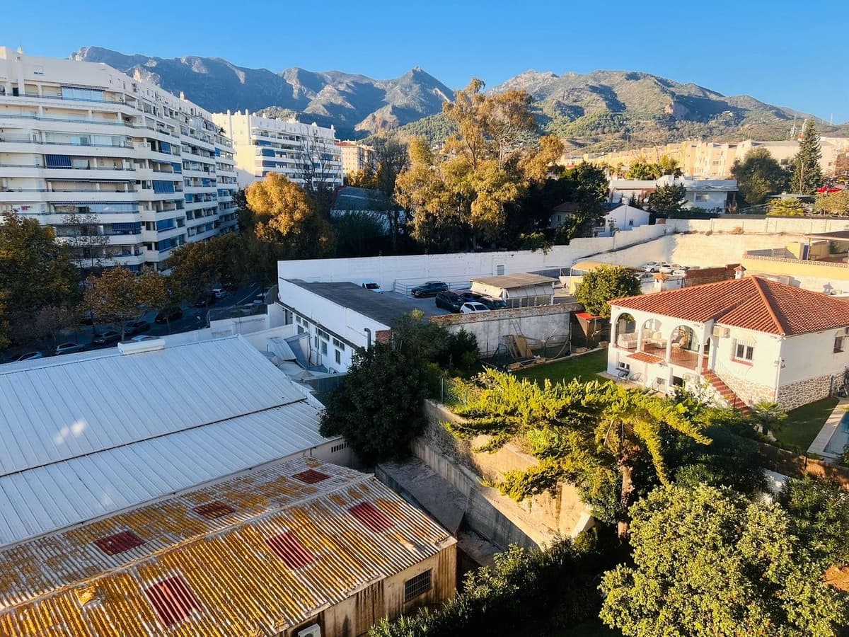 3 bedroom Apartment for sale in Marbella - € 420,000 (Ref: 9532965)