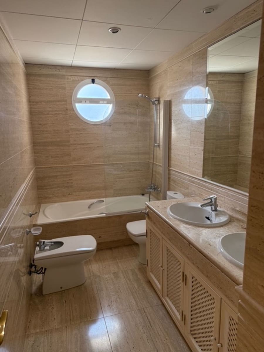 3 soverom Penthouse til salgs i Nueva Andalucia - € 1 185 000 (Ref: 9532966)