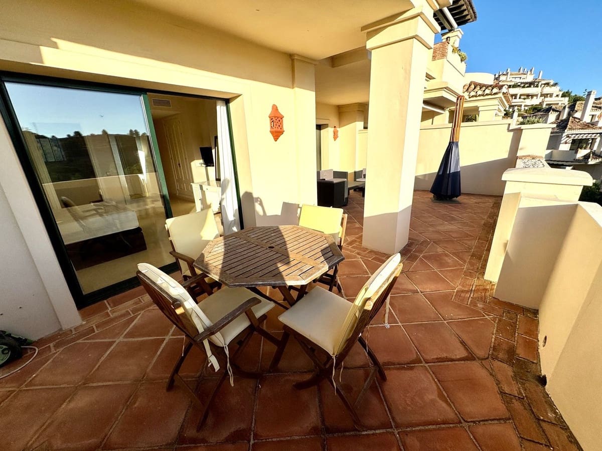 2 quarto Apartamento para venda em Benahavis - 550 000 € (Ref: 9532968)