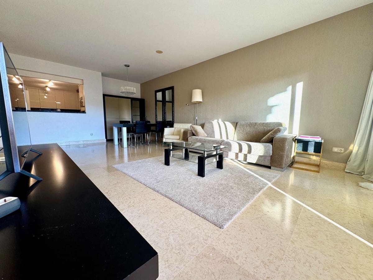 2 quarto Apartamento para venda em Benahavis - 550 000 € (Ref: 9532968)