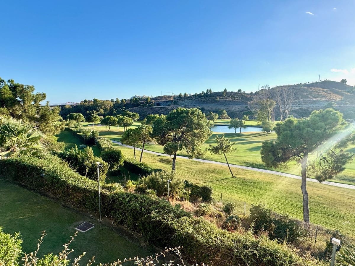 2 quarto Apartamento para venda em Benahavis - 550 000 € (Ref: 9532968)