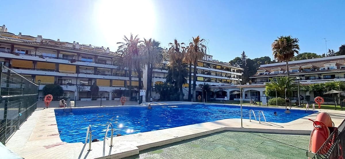 1 bedroom Apartment for sale in Golden Mile - € 369,000 (Ref: 9532969)
