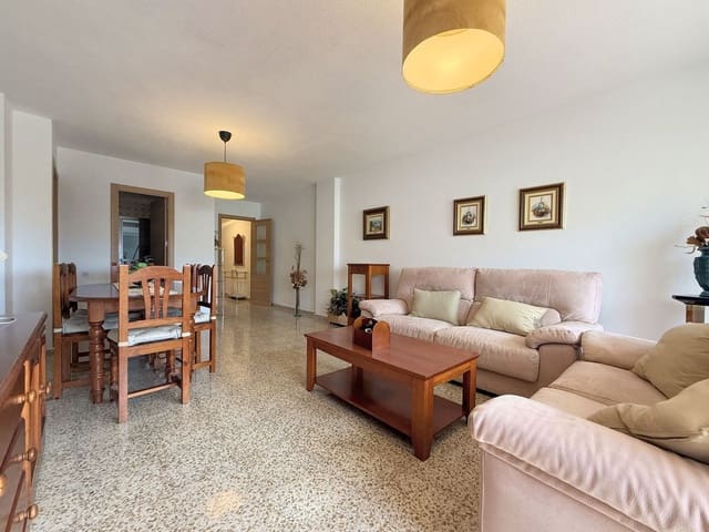 4 sovrum Lägenhet till salu i San Luis de Sabinillas, Manilva med garage - 300 000 € (Ref: 9532971)