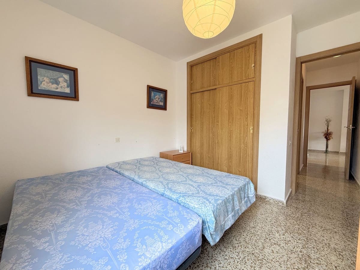 4 sovrum Lägenhet till salu i San Luis de Sabinillas med garage - 300 000 € (Ref: 9532971)