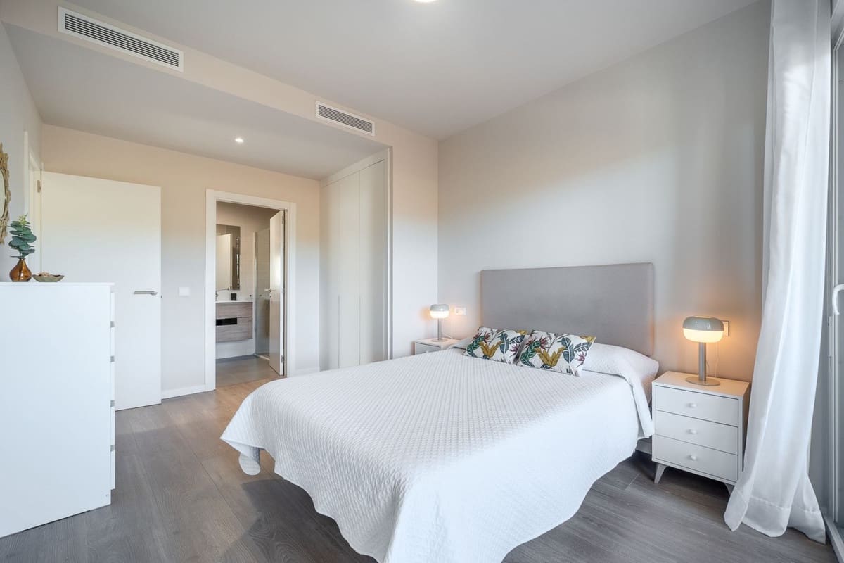 2 quarto Apartamento para venda em Estepona - 400 000 € (Ref: 9532973)