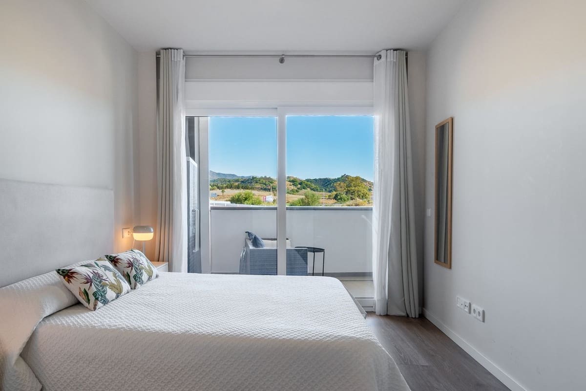 2 quarto Apartamento para venda em Estepona - 400 000 € (Ref: 9532973)