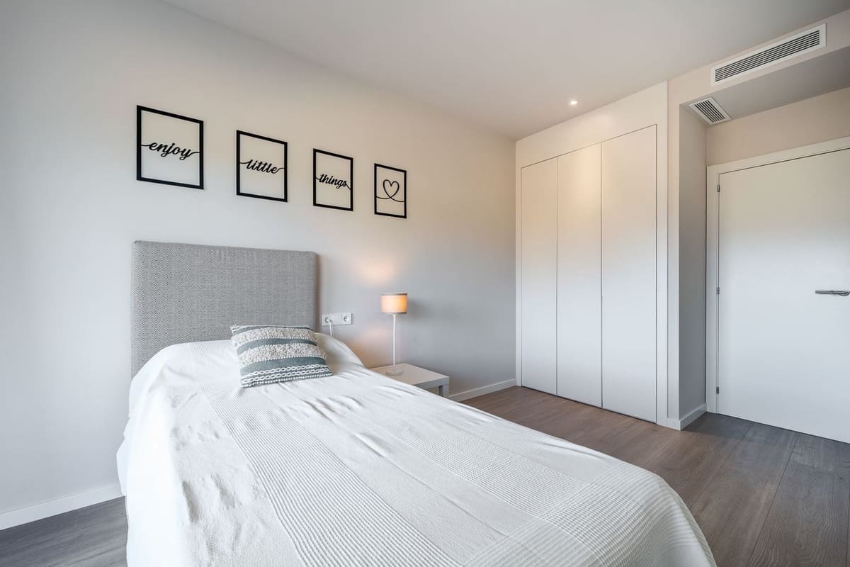 2 quarto Apartamento para venda em Estepona - 400 000 € (Ref: 9532973)