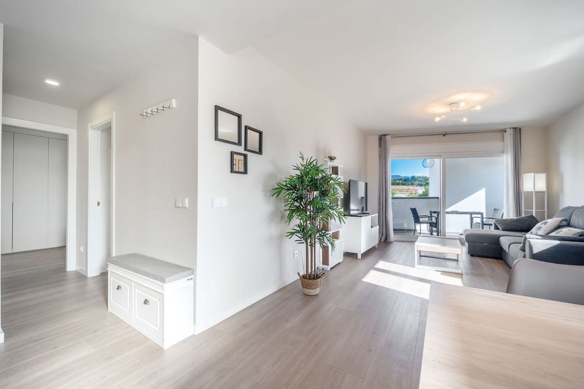 2 quarto Apartamento para venda em Estepona - 400 000 € (Ref: 9532973)