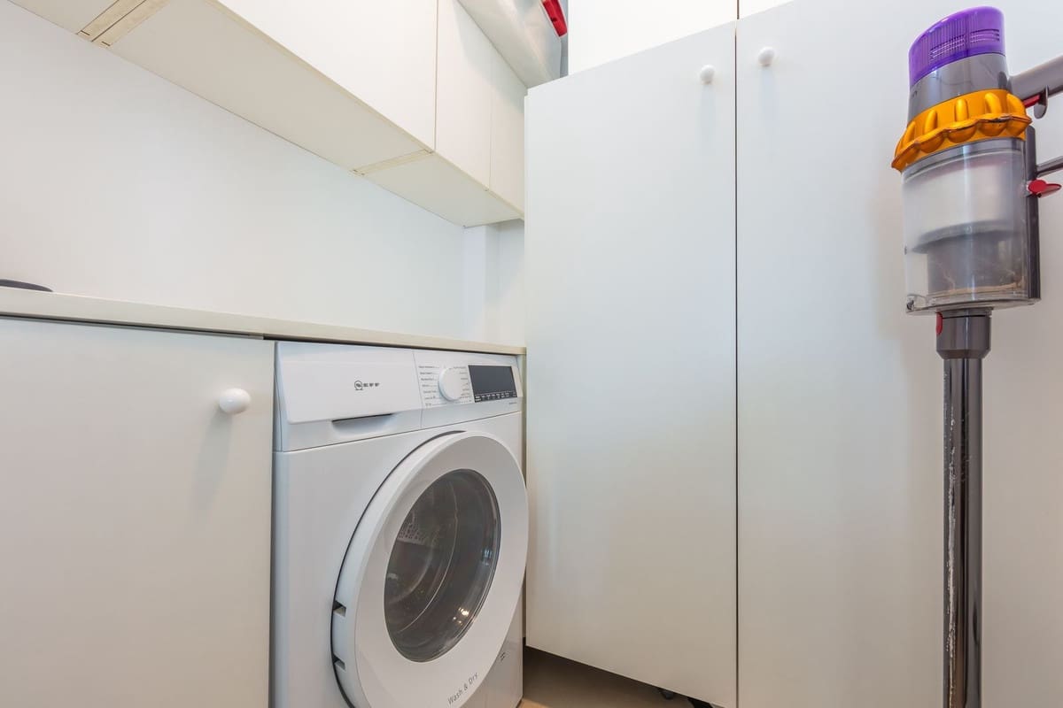 4 soverom Villa til salgs i La Duquesa / Puerto de la Duquesa med svømmebasseng - € 1 298 000 (Ref: 9535347)