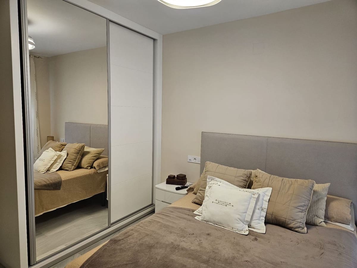 3 quarto Apartamento para venda em Fuengirola - 425 000 € (Ref: 9535350)